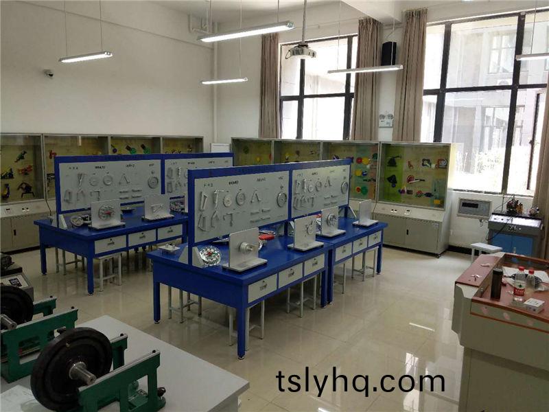 機械原理(li)與(yu)機(ji)械(xie)設計實訓室(shi)
