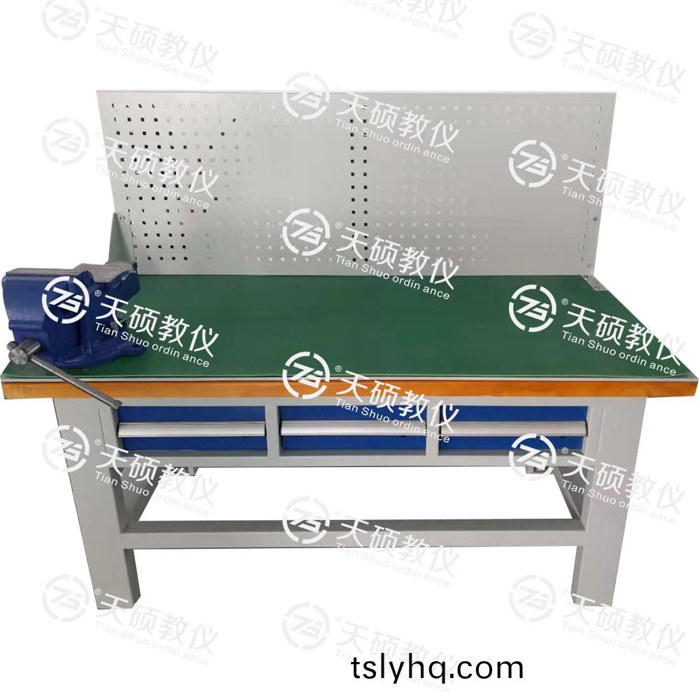 TSBTQG-1型 鉗(qian)工(gong)技(ji)能(neng)實(shi)訓平檯(tai)（單(dan)麵雙(shuang)工位）