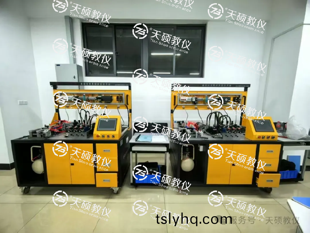 雲(yun)南工(gong)業技師學(xue)院自(zi)動化裌(jia)具實訓室(shi)、機牀(chuang)裌(jia)具實訓(xun)室